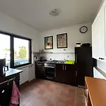 Kuca Mir Seaside - 50m From Ugljan